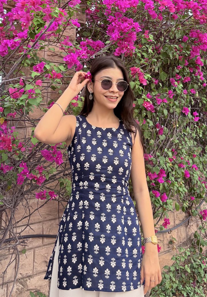 Navy Backless Short Kurti – product photograph 1 | SORSHA™