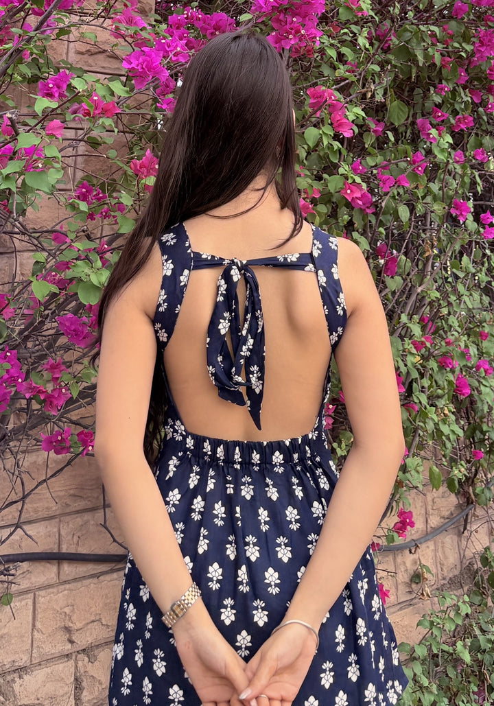 Navy Backless Short Kurti – product photograph 2 | SORSHA™