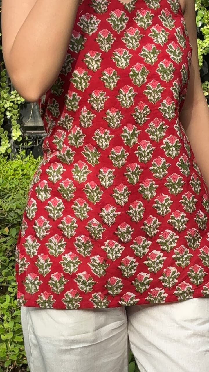 Block Print Halter Neck Short Kurti – product photograph 4 | SORSHA™