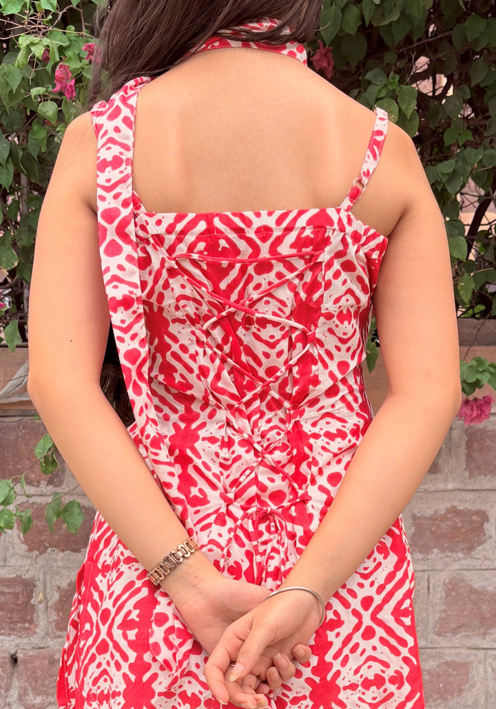 Pink Geometric Print Short Kurti With Scarf – product photograph 3 | SORSHA™