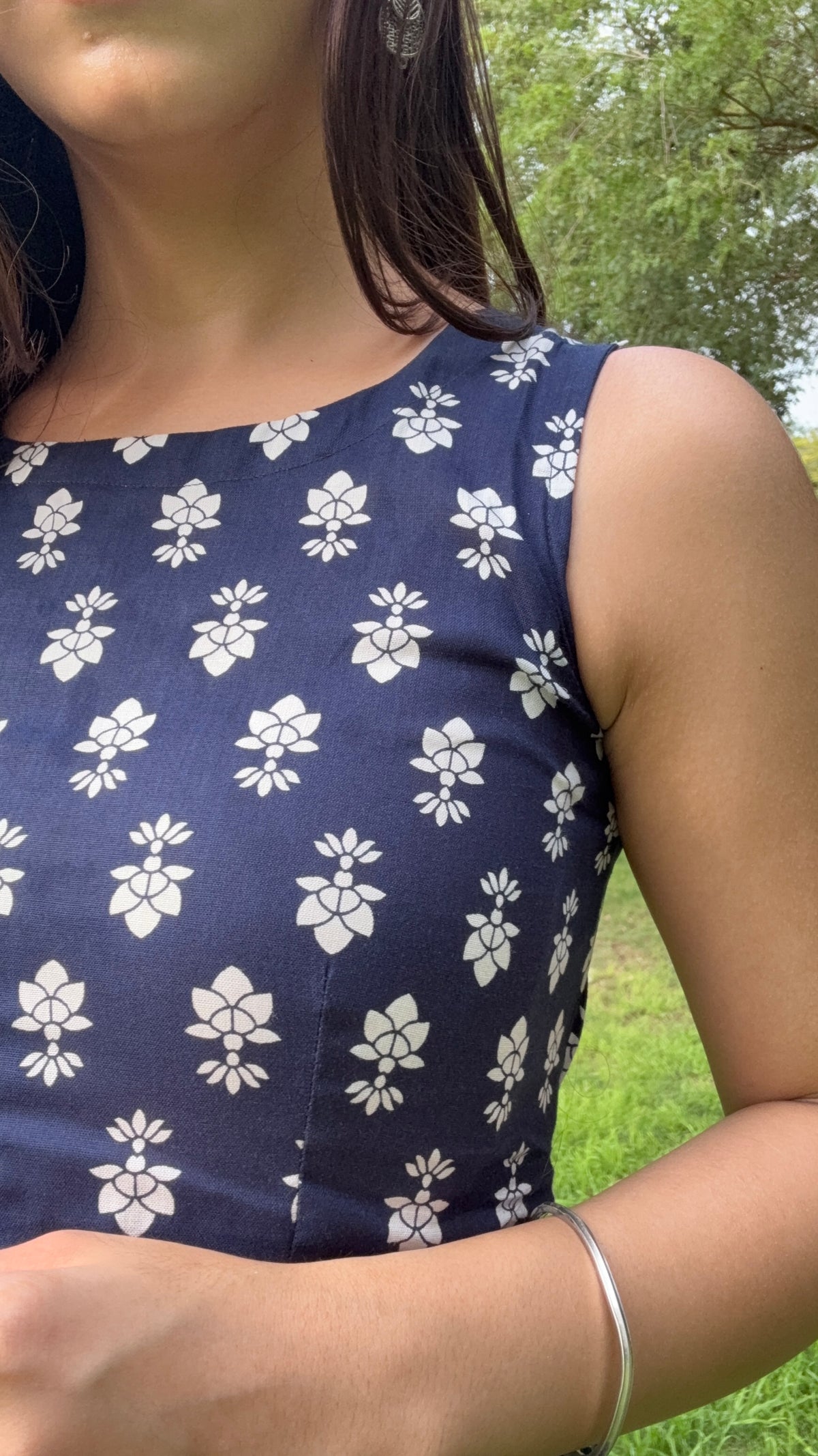 Navy Backless Short Kurti – product photograph 5 | SORSHA™
