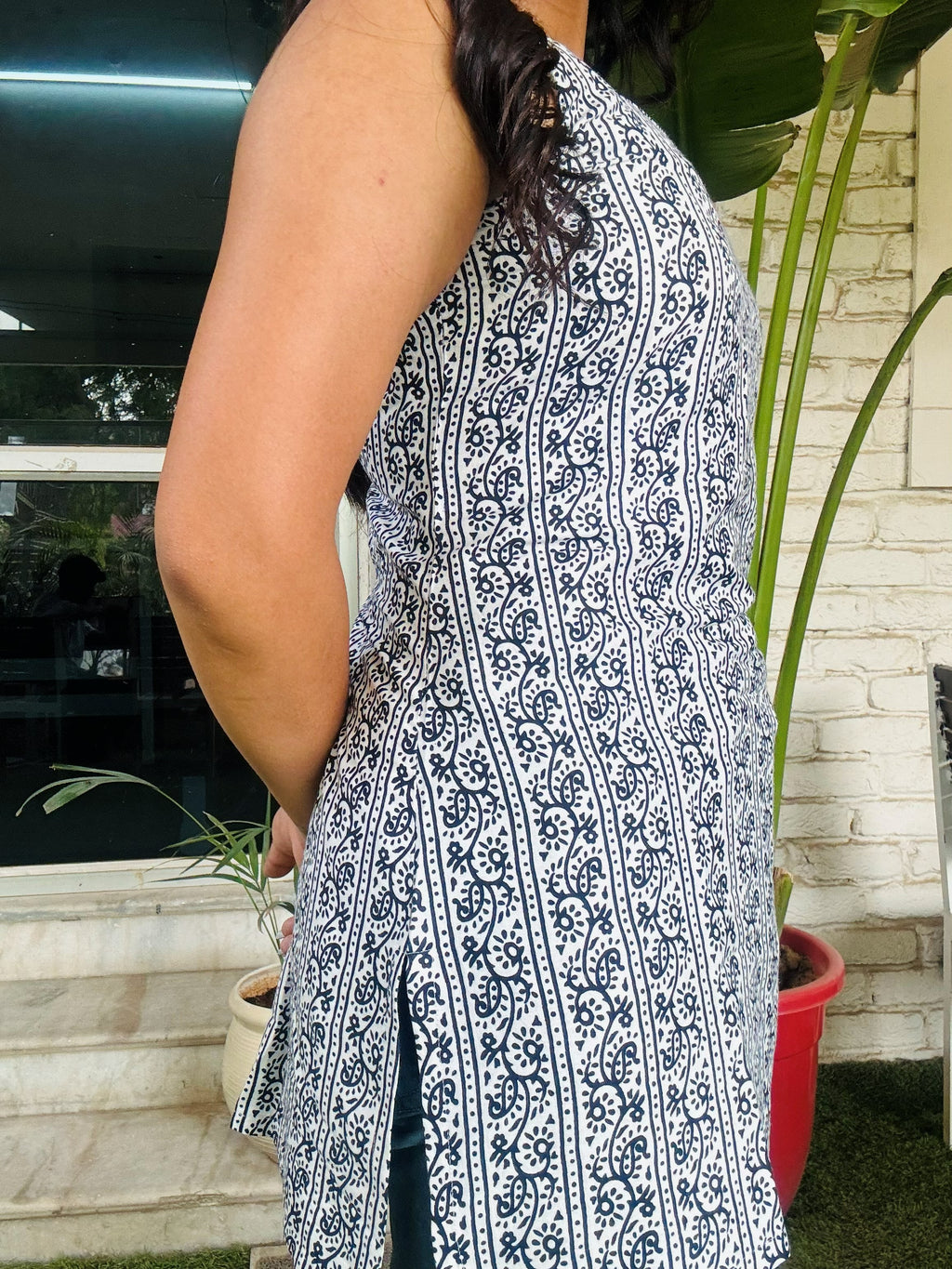 Paisley Short Kurti – product photograph 4 | SORSHA™