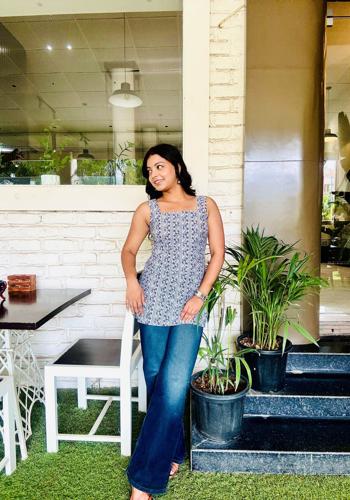 Paisley Short Kurti – product photograph 5 | SORSHA™