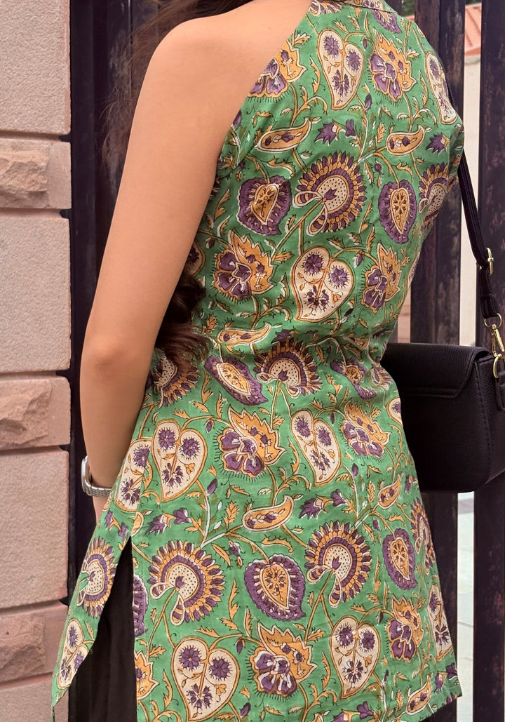 Green Mandarin Collar Cotton Short Kurti – product photograph 3 | SORSHA™